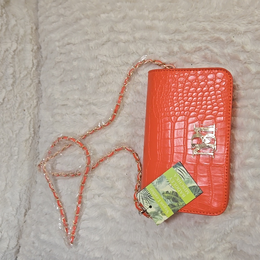 BADGLEY MISCHKA NWT CROSSBODY PURSE